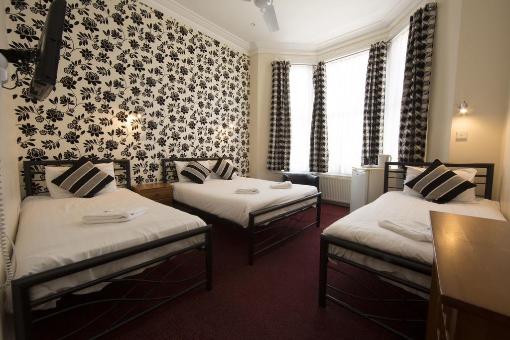 Royal London Hotel By Saba Ruang foto