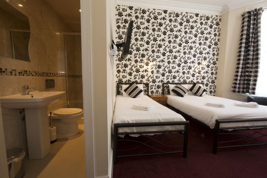 Royal London Hotel By Saba Ruang foto