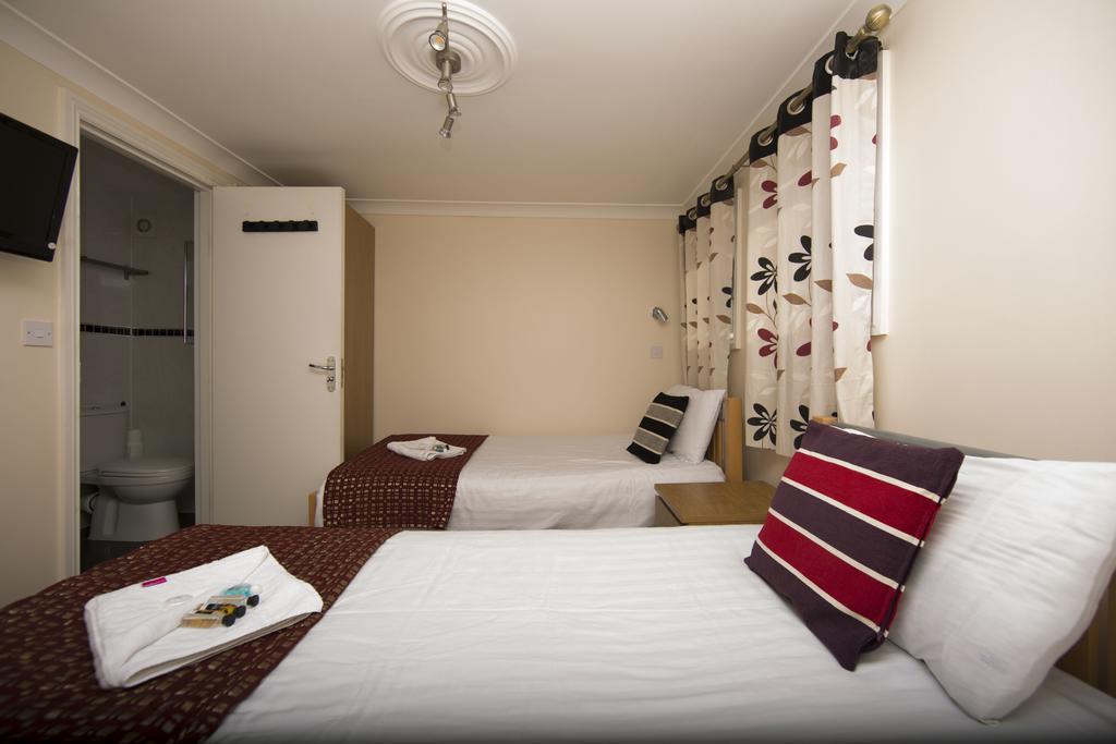 Royal London Hotel By Saba Ruang foto